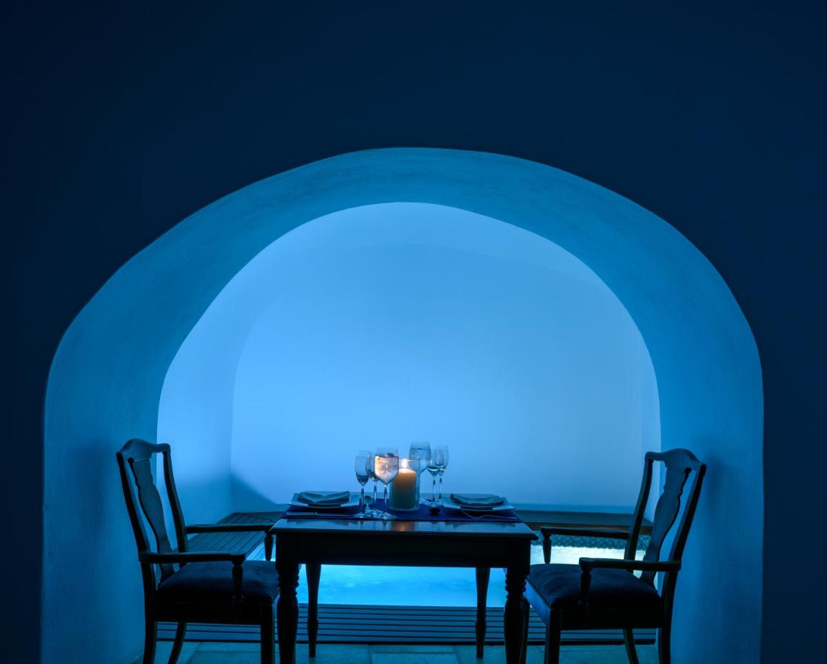 Nefeles Luxury Suites