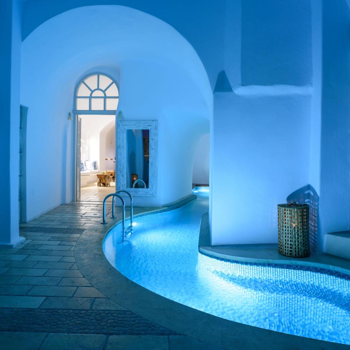 Nefeles Luxury Suites