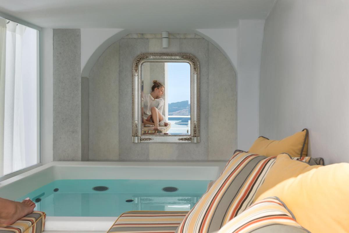 Nefeles Luxury Suites
