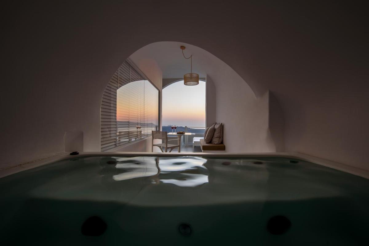 Nefeles Luxury Suites