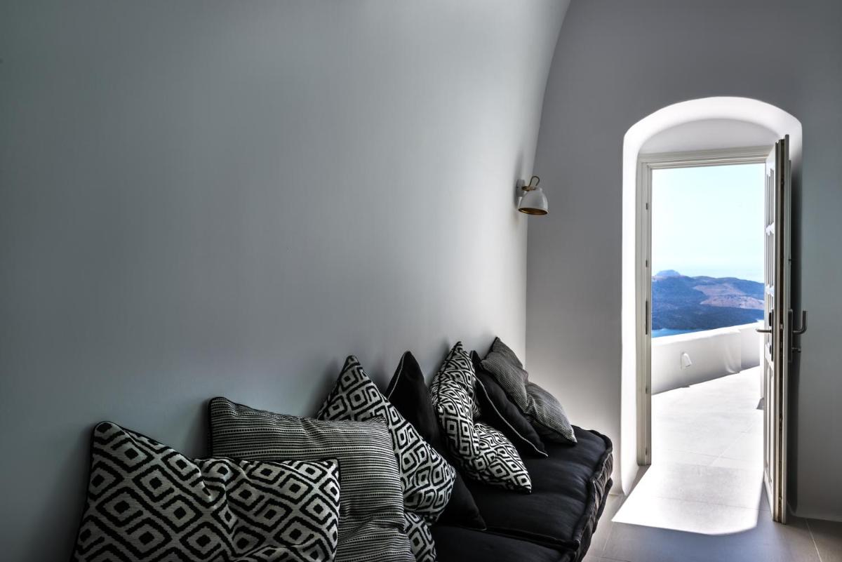 Nefeles Luxury Suites