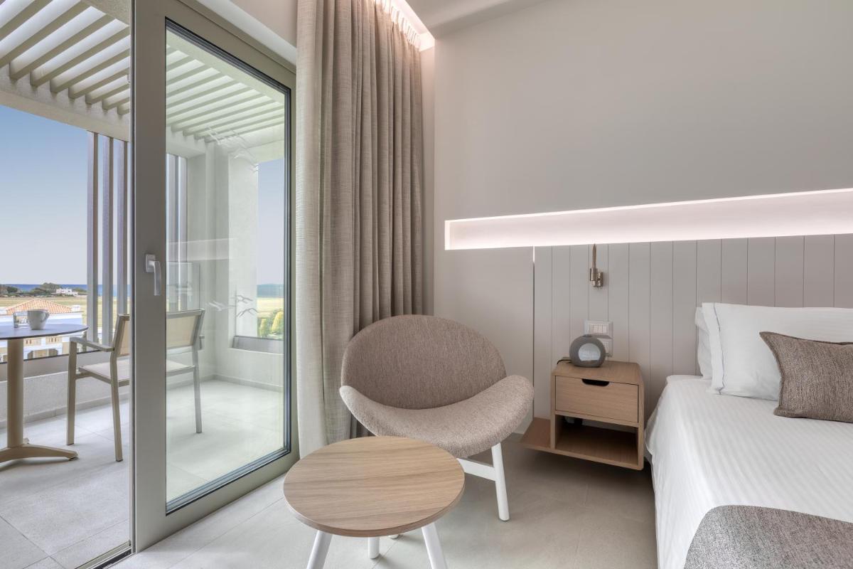 Neptune Luxury Resort