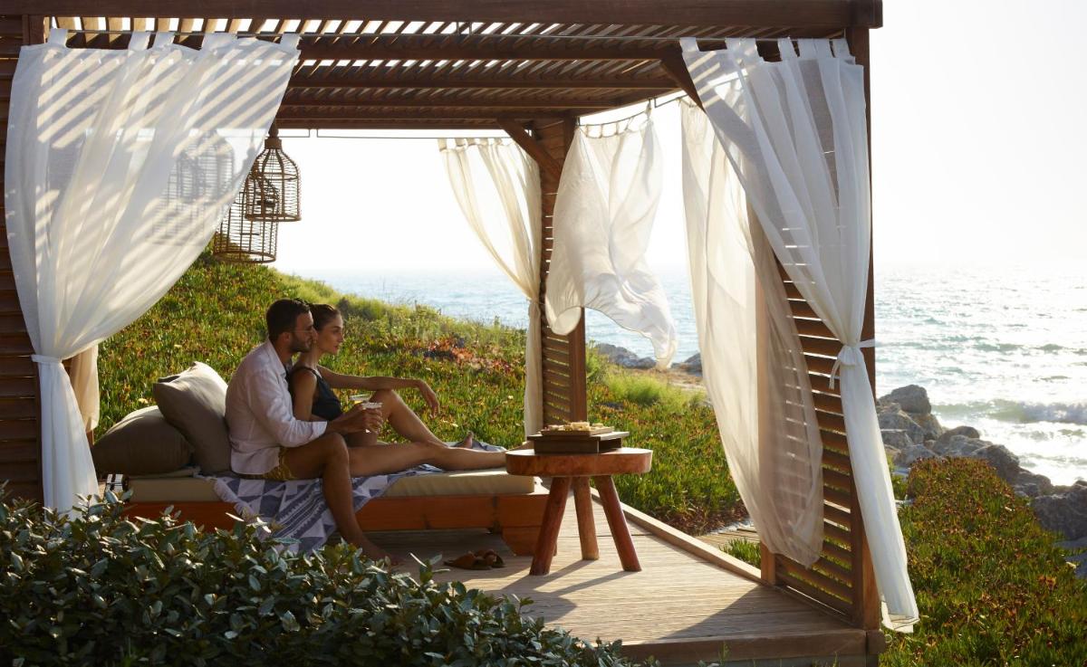 Neptune Luxury Resort