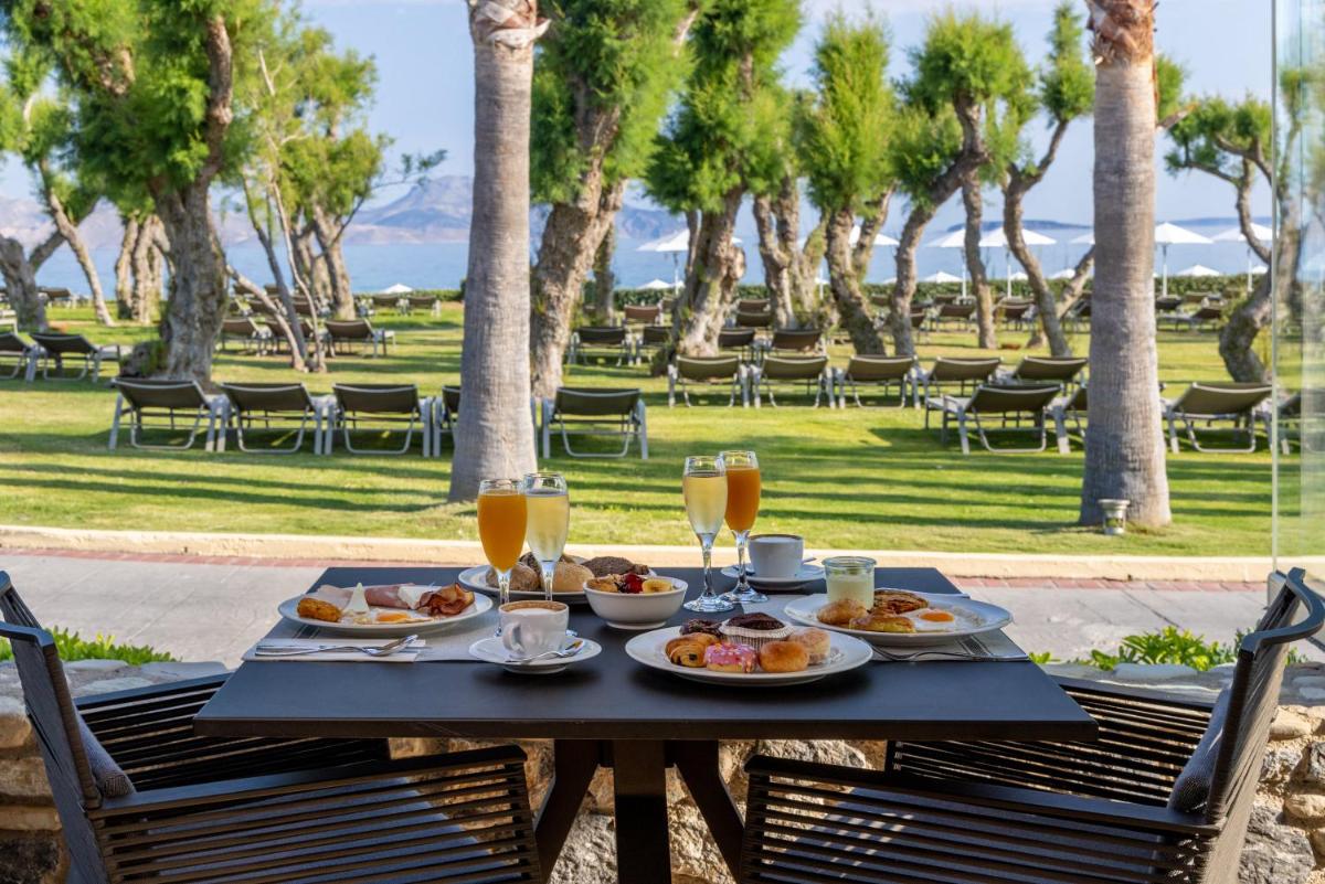 Neptune Luxury Resort