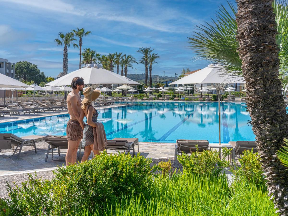 Neptune Luxury Resort