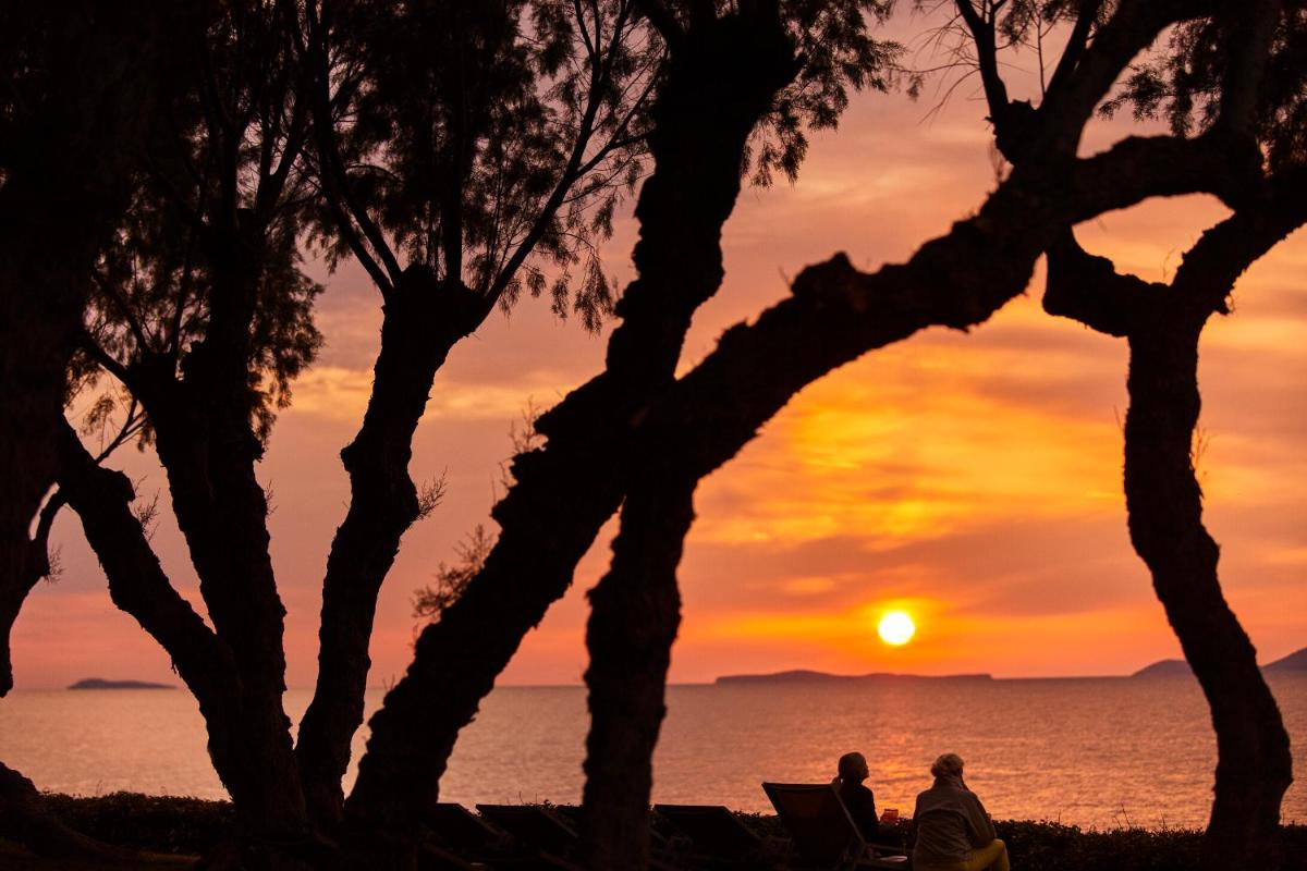 Neptune Luxury Resort