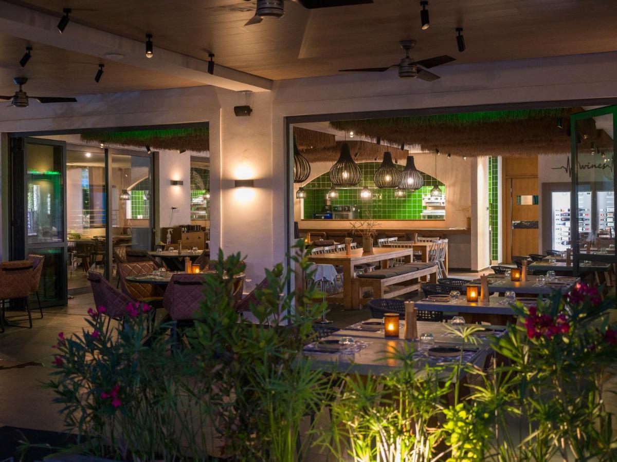 Neptune Luxury Resort