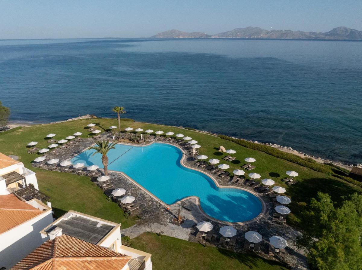 Neptune Luxury Resort