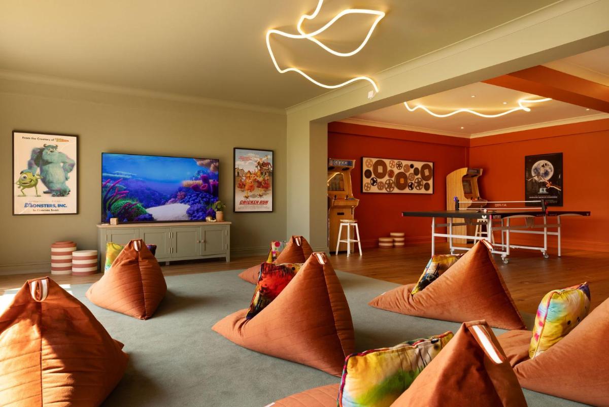 New Park Manor Hotel