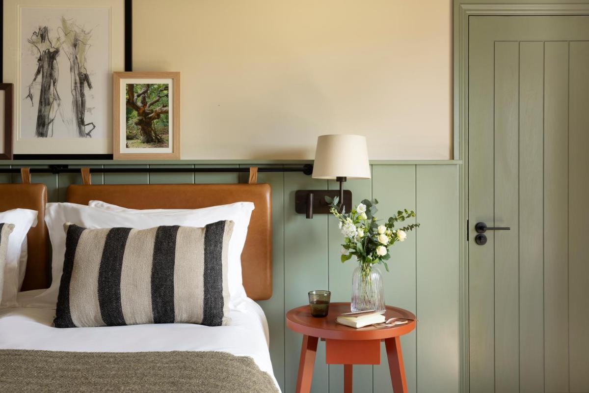 New Park Manor Hotel