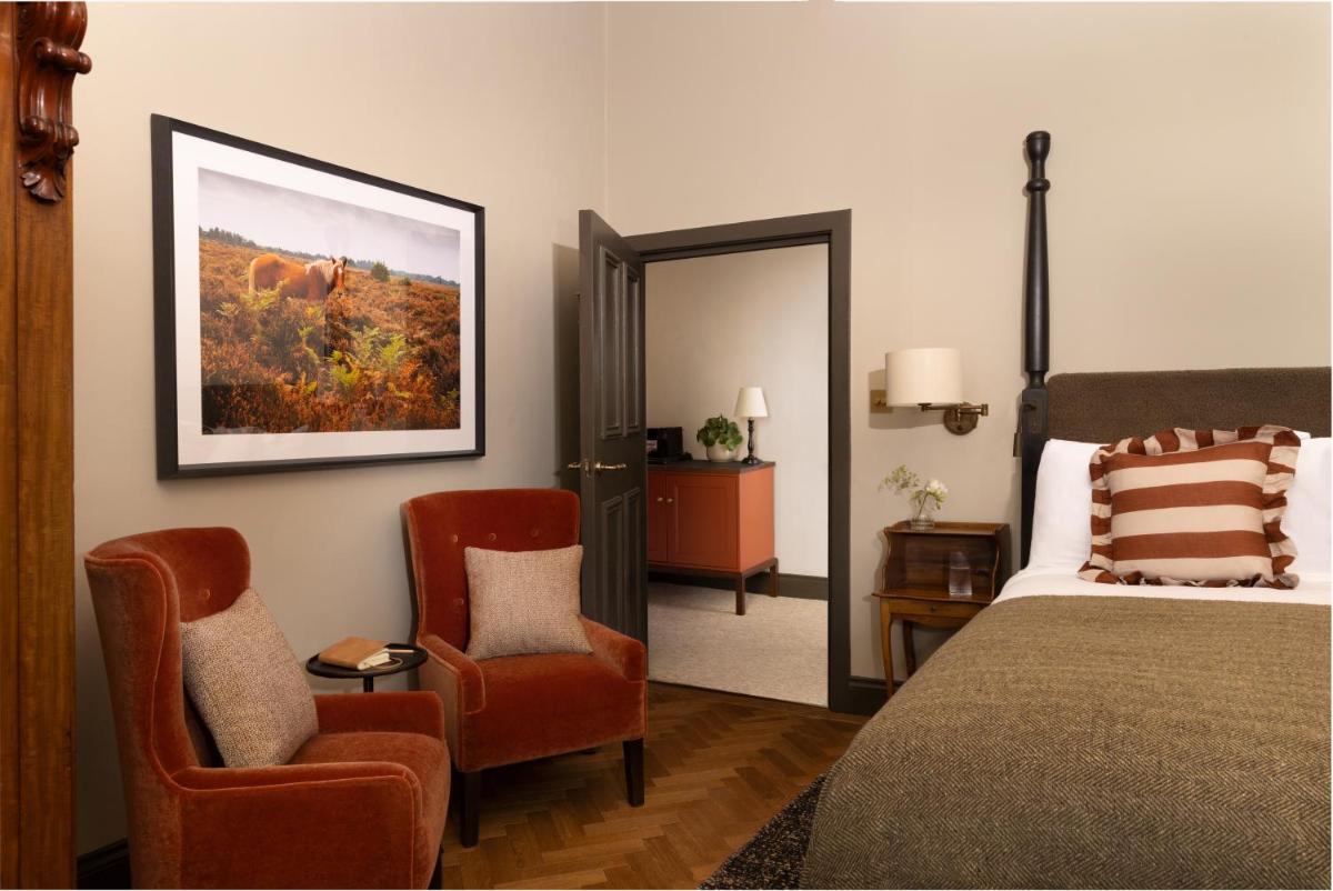 New Park Manor Hotel