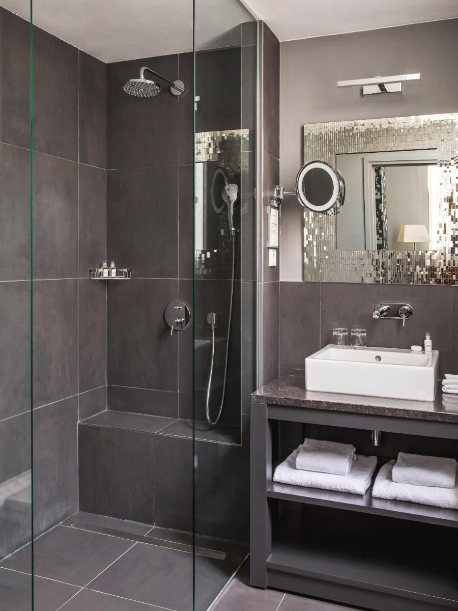 New Hotel Roblin