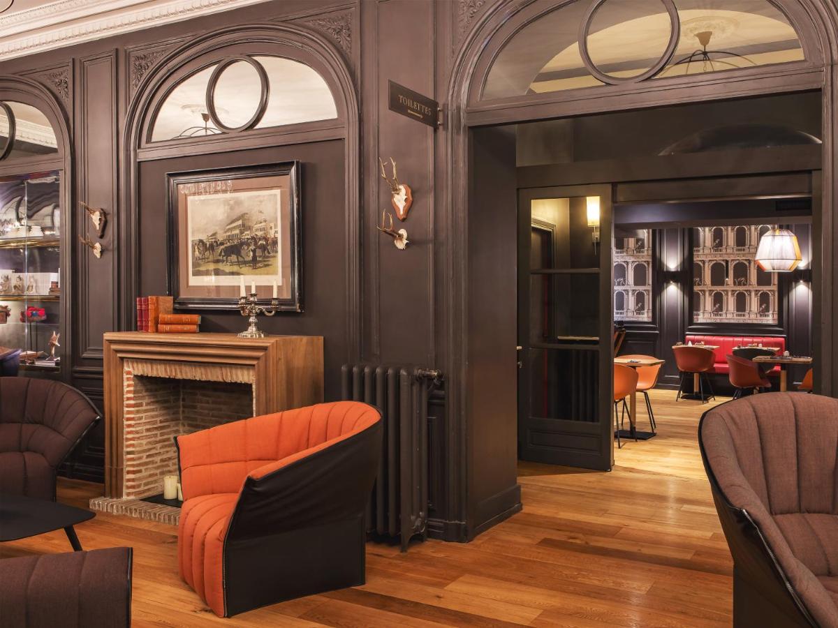 New Hotel Roblin