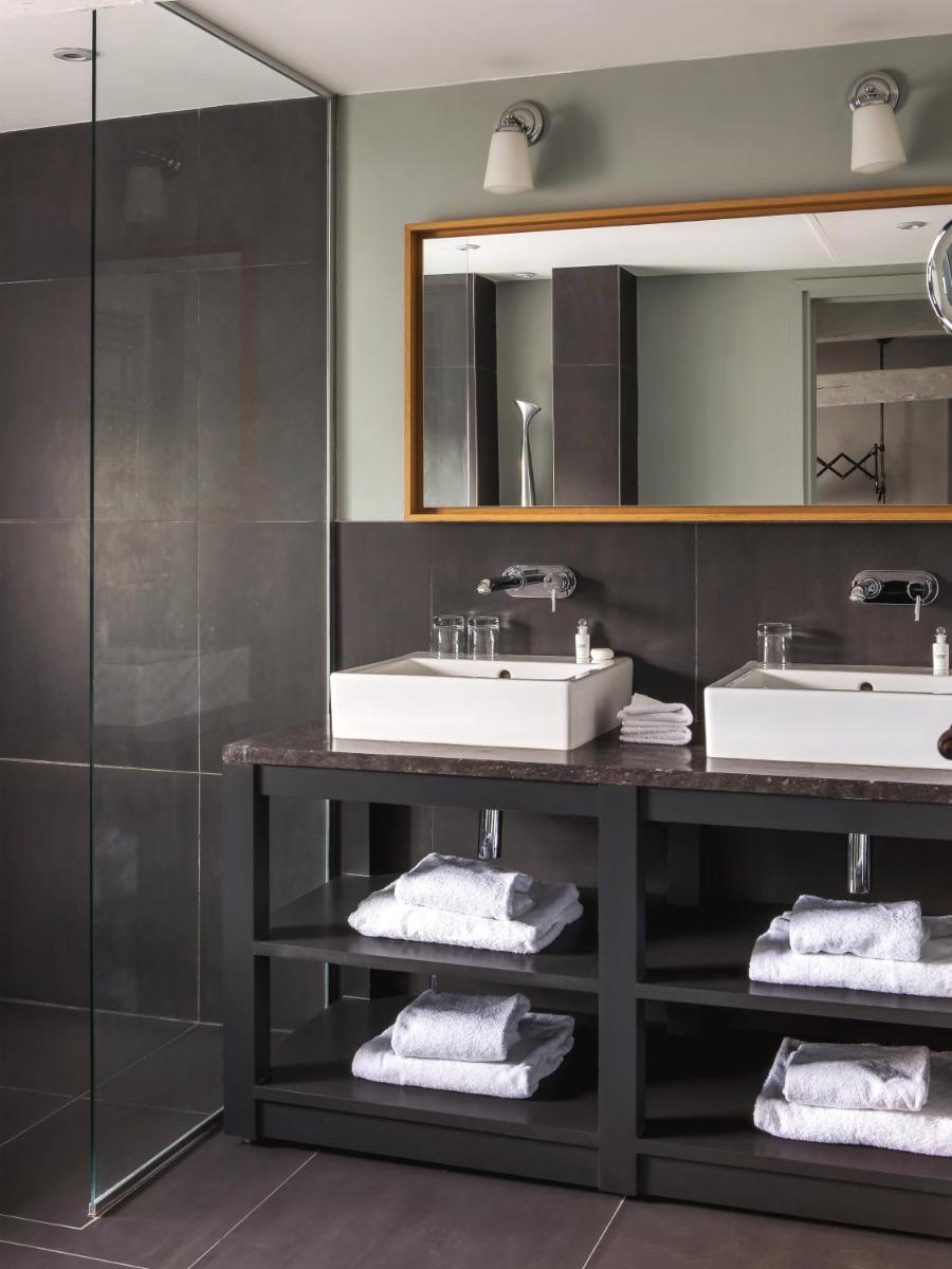 New Hotel Roblin