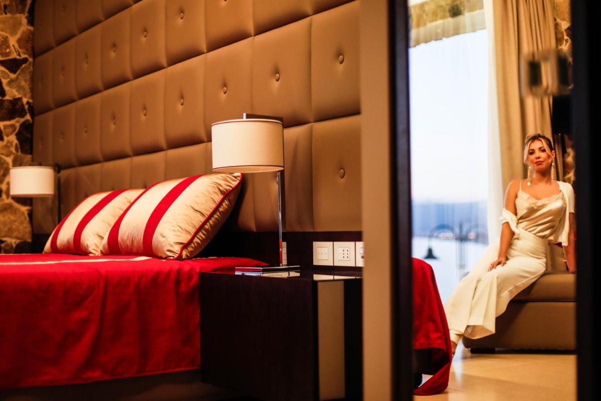 Ngonia Bay Boutique Hotel