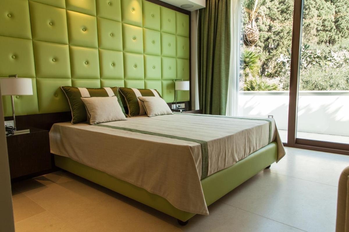 Ngonia Bay Boutique Hotel