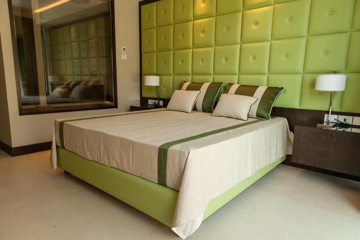 Ngonia Bay Boutique Hotel