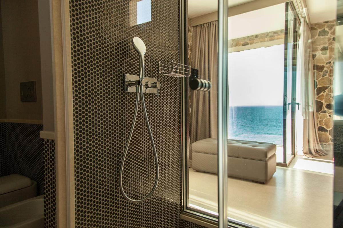 Ngonia Bay Boutique Hotel