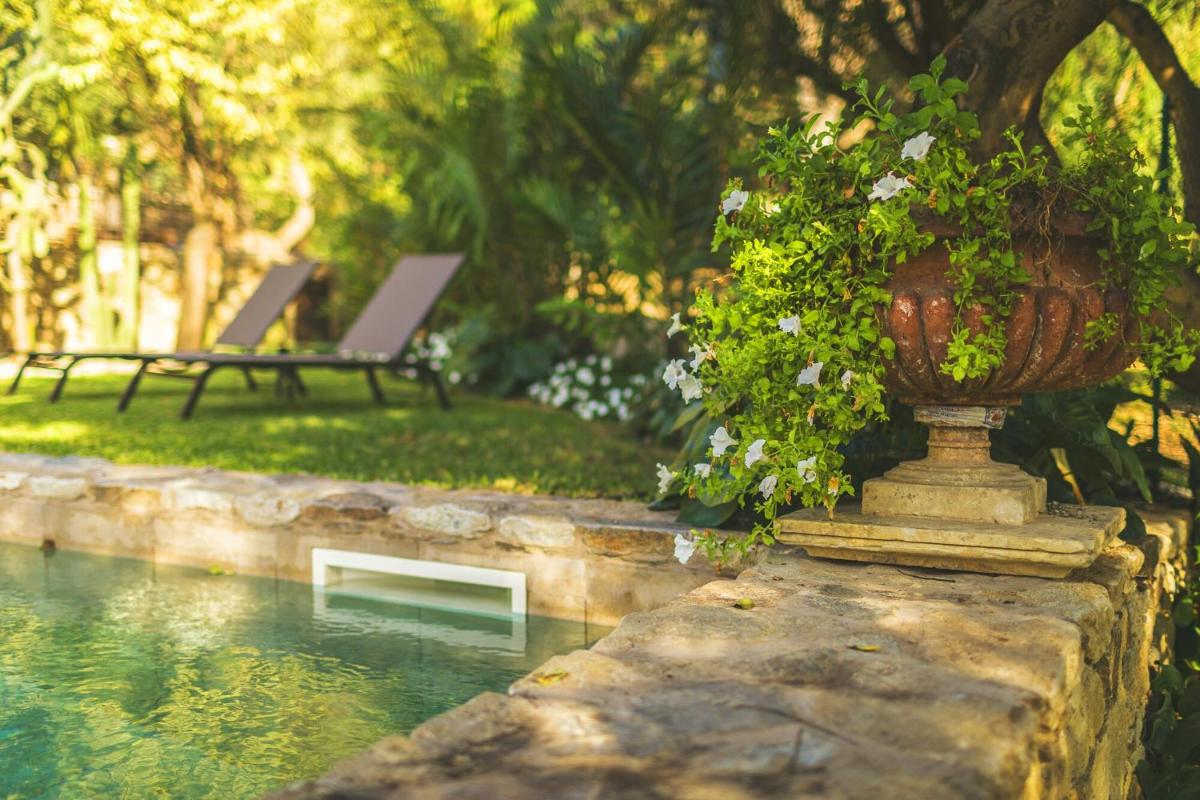 Ngonia Bay Boutique Hotel