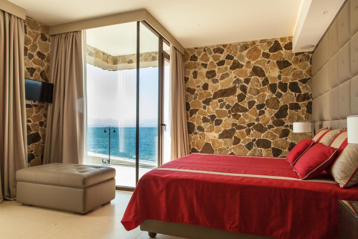 Ngonia Bay Boutique Hotel