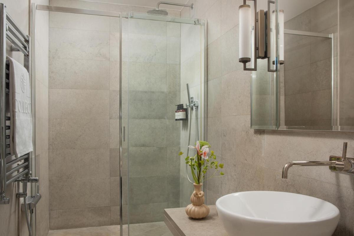 Porta Rossa Hotel Firenze, Colbert Collection