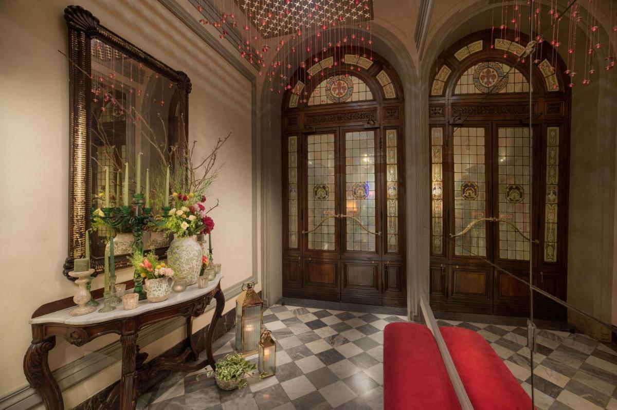 Porta Rossa Hotel Firenze, Colbert Collection