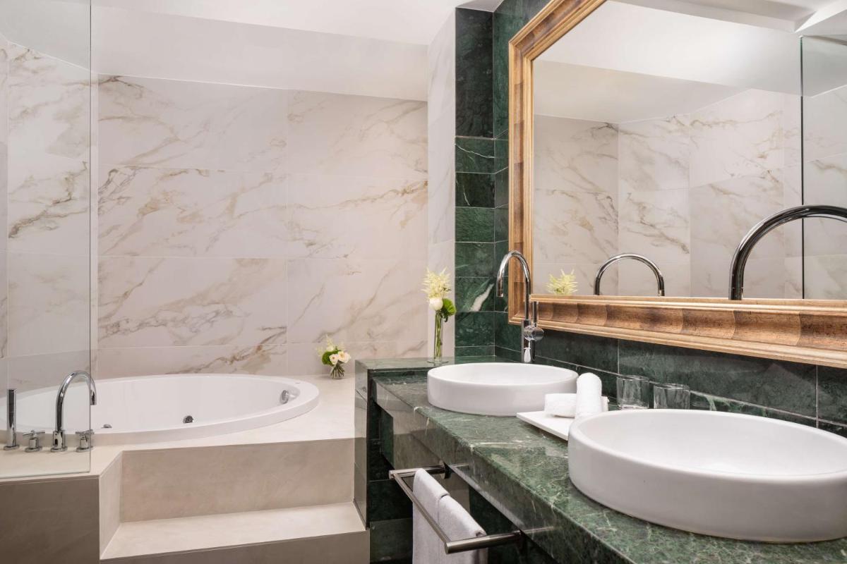 NH Collection Madrid Paseo del Prado