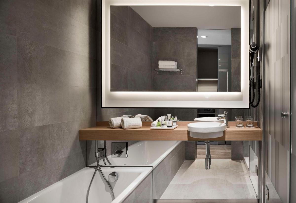 NH Collection Madrid Suecia