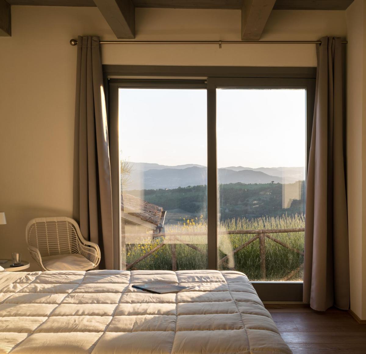 Nikis Resort
