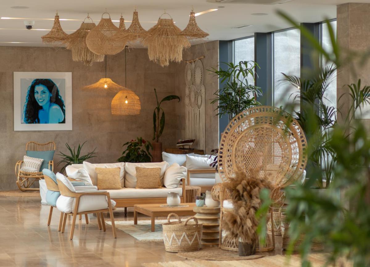 Nikki Beach Resort & Spa Montenegro