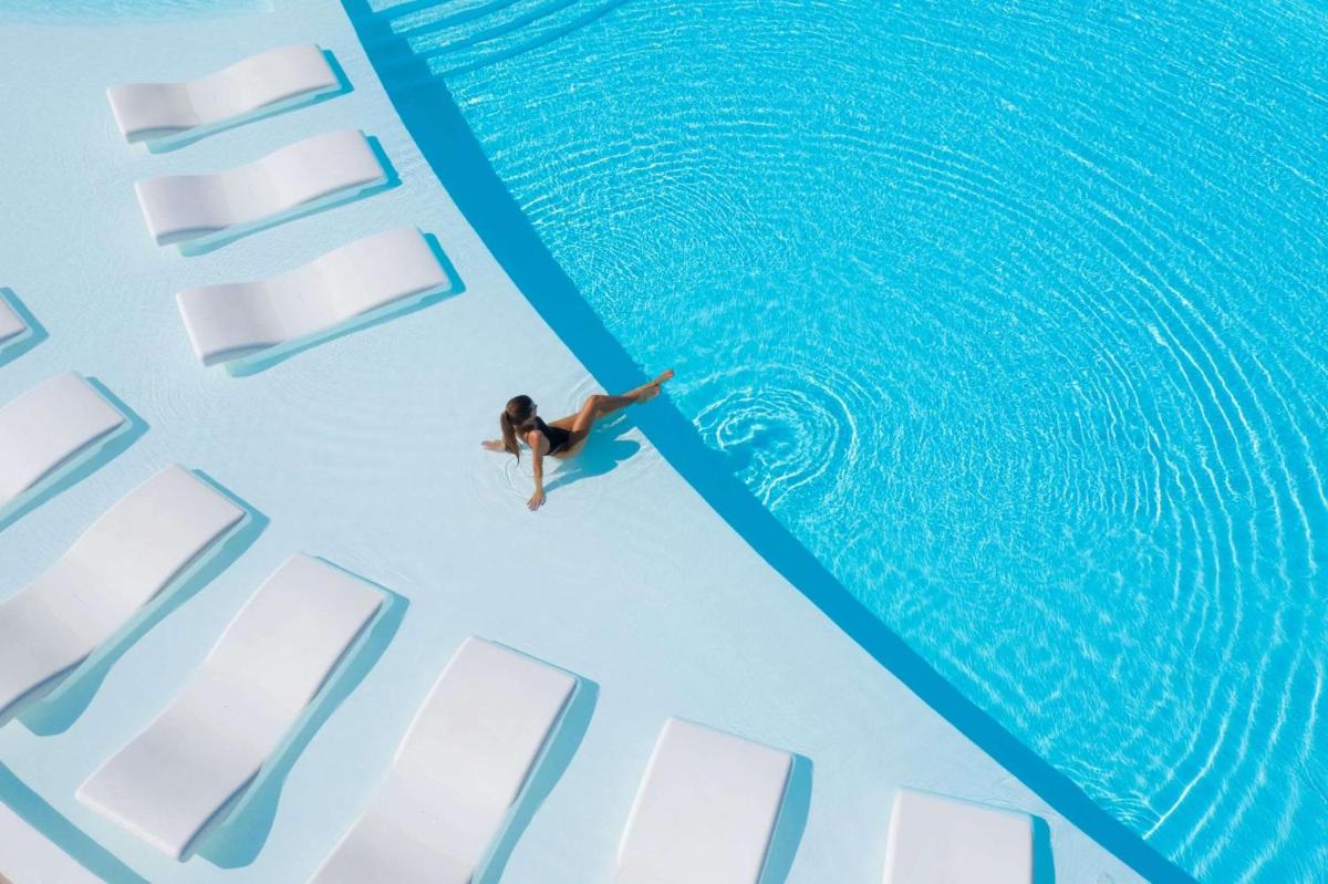 Nikki Beach Resort & Spa Dubai