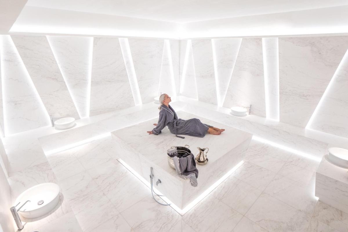 Nikki Beach Resort & Spa Dubai