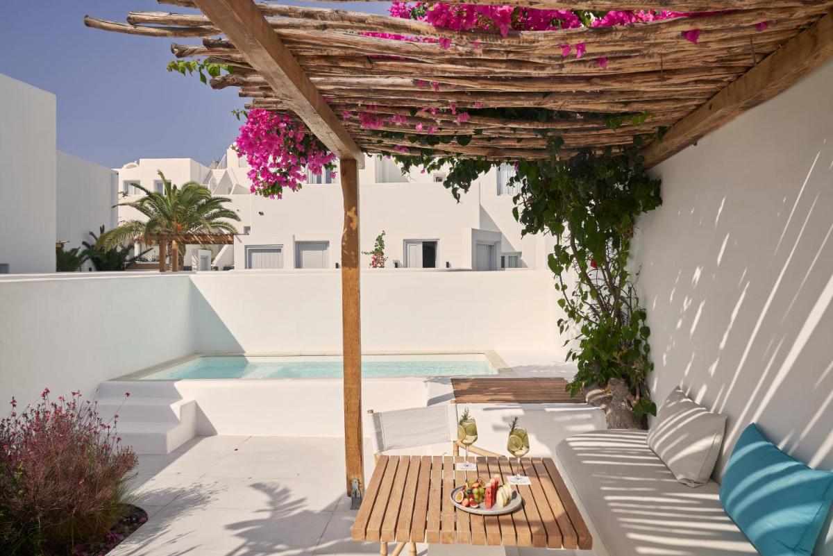 Nikki Beach Resort & Spa Santorini