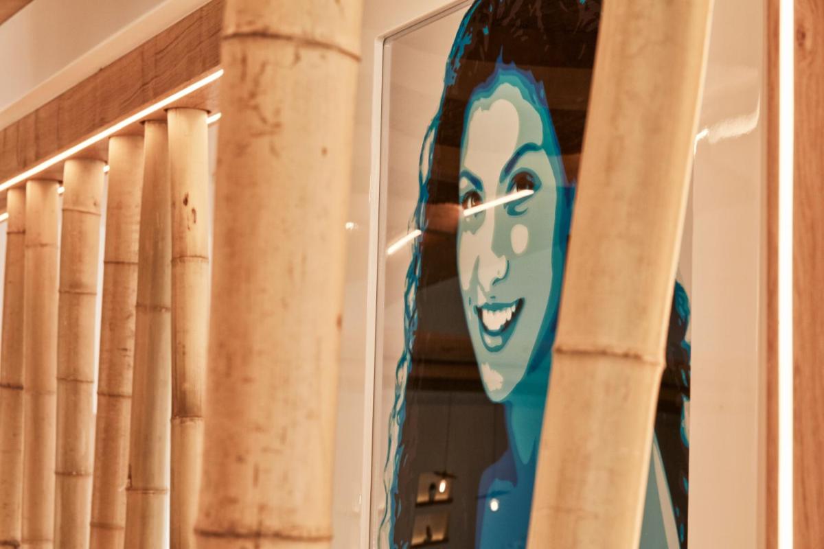 Nikki Beach Resort & Spa Santorini