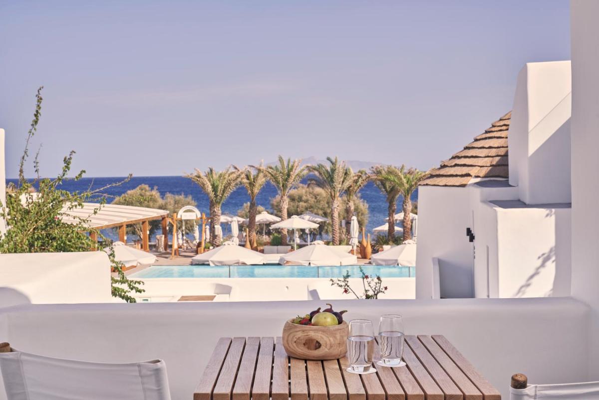 Nikki Beach Resort & Spa Santorini