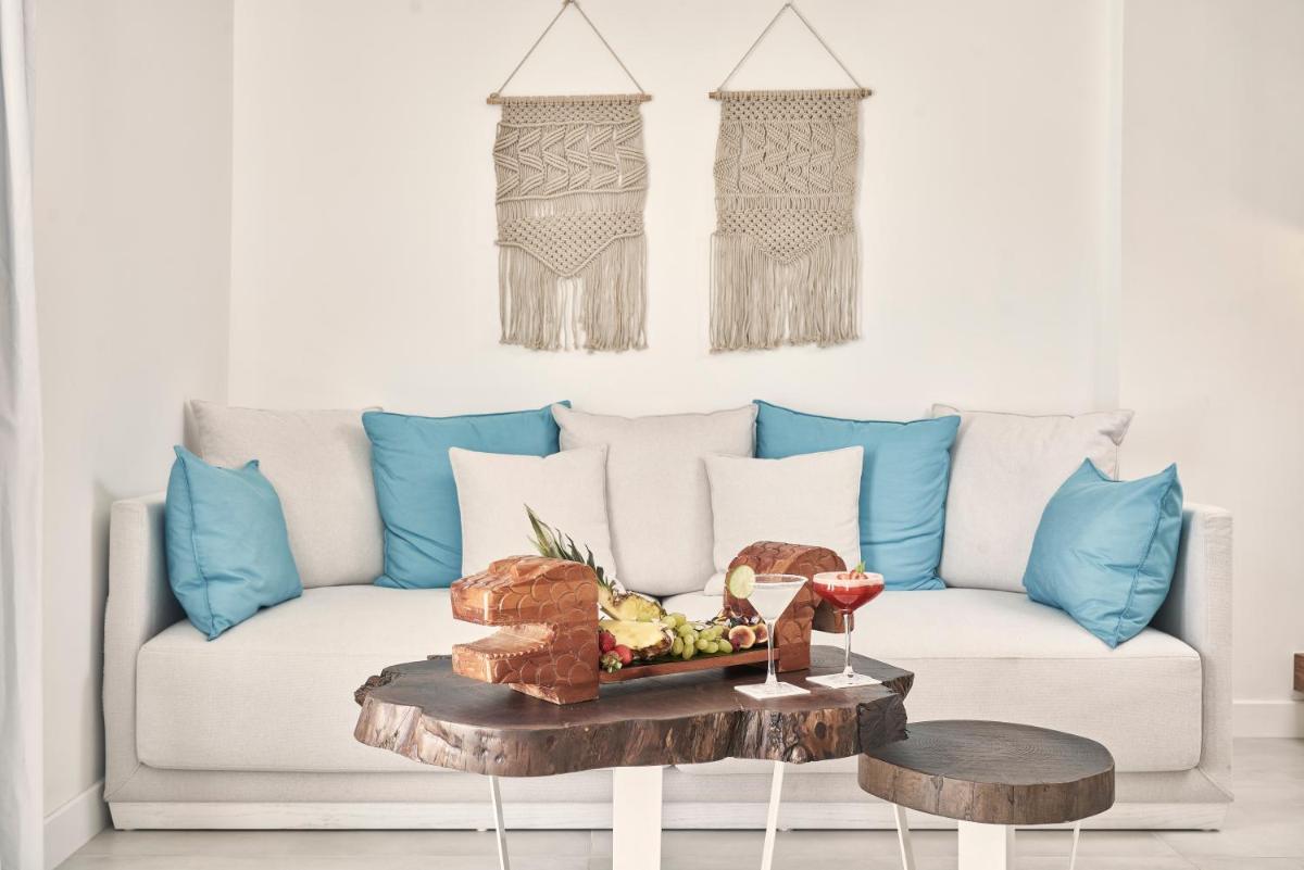 Nikki Beach Resort & Spa Santorini