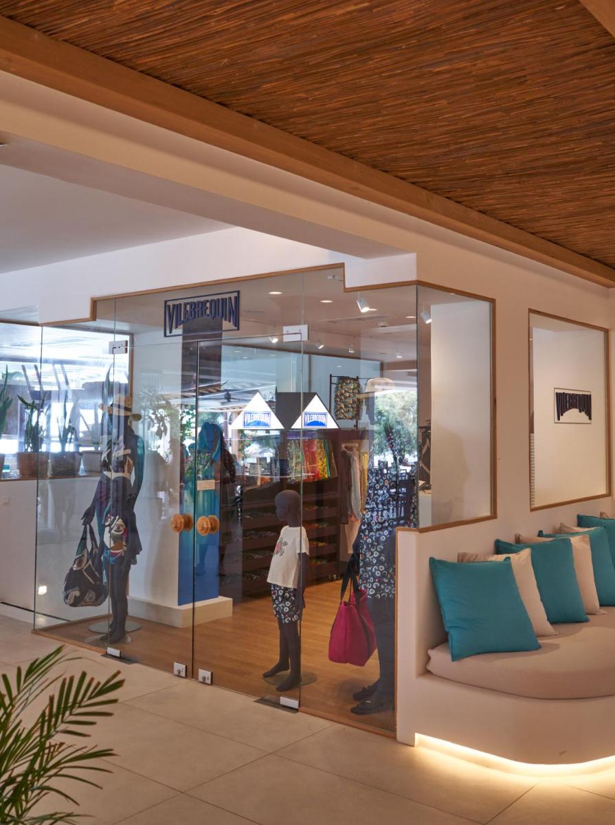 Nikki Beach Resort & Spa Santorini