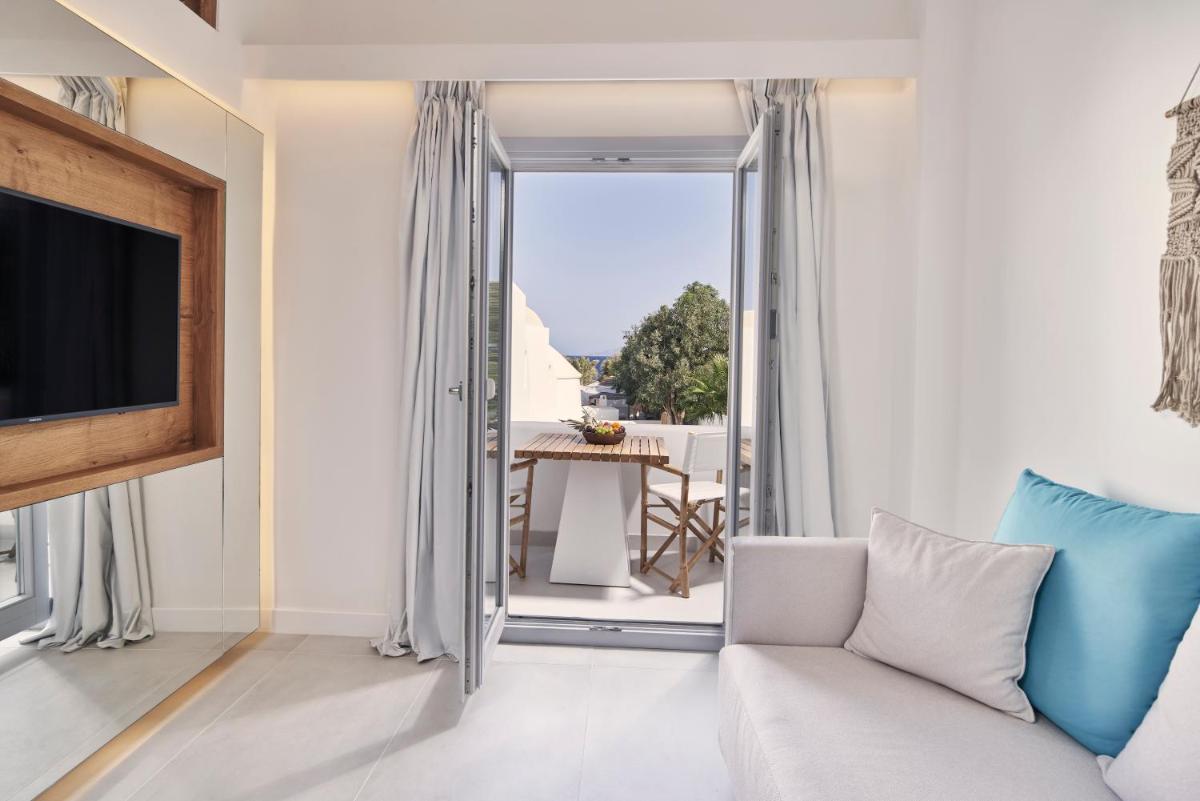 Nikki Beach Resort & Spa Santorini