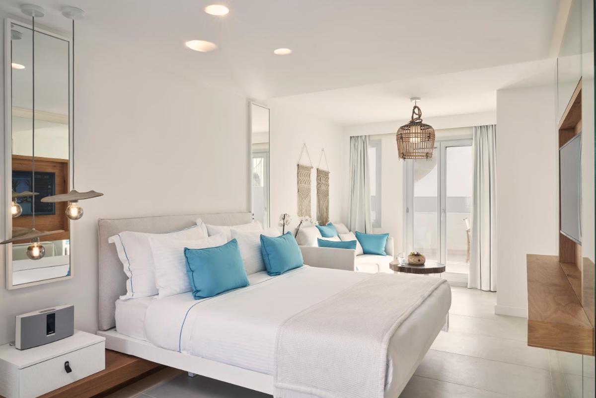 Nikki Beach Resort & Spa Santorini