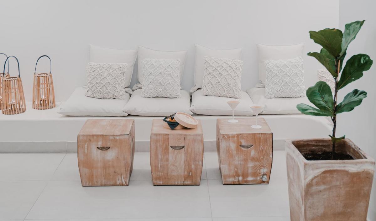 Nikki Beach Resort & Spa Santorini