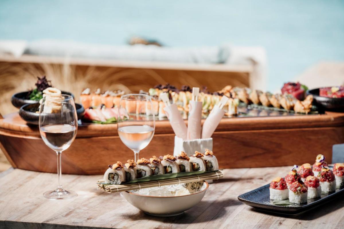 Nikki Beach Resort & Spa Santorini