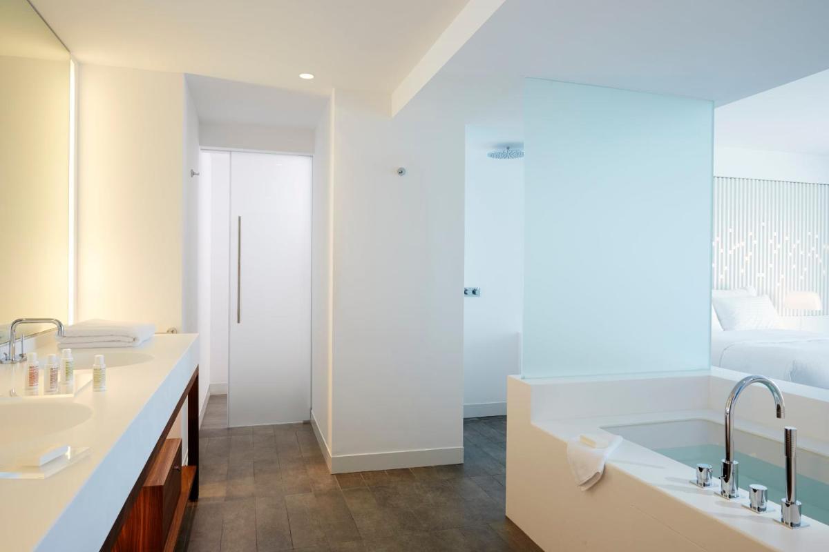 Nikki Beach Resort & Spa Porto Heli