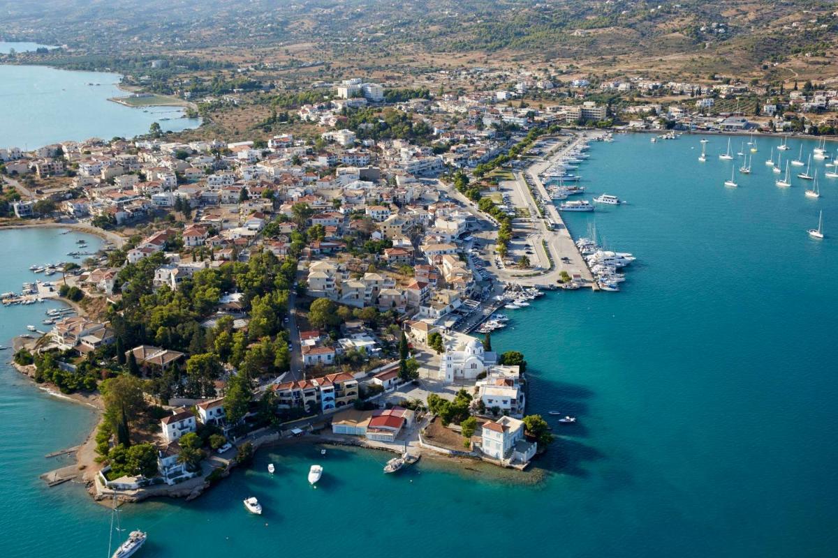 Nikki Beach Resort & Spa Porto Heli