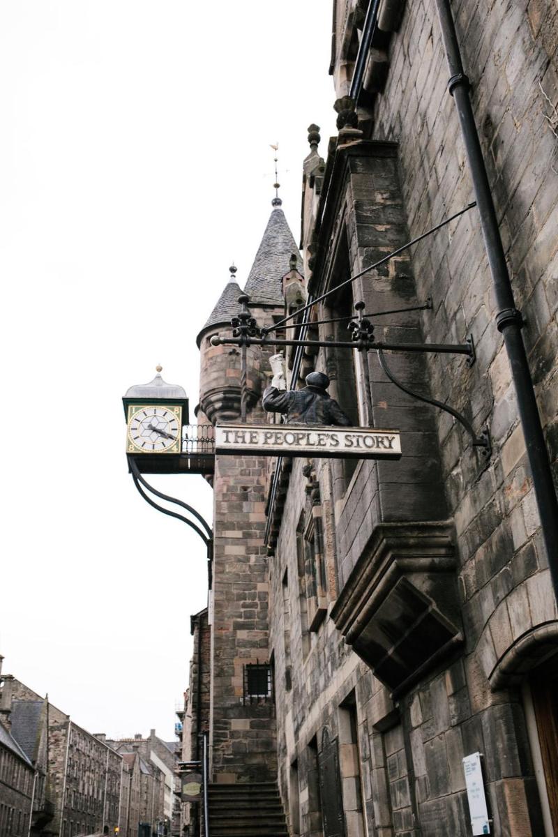 Nira Caledonia
