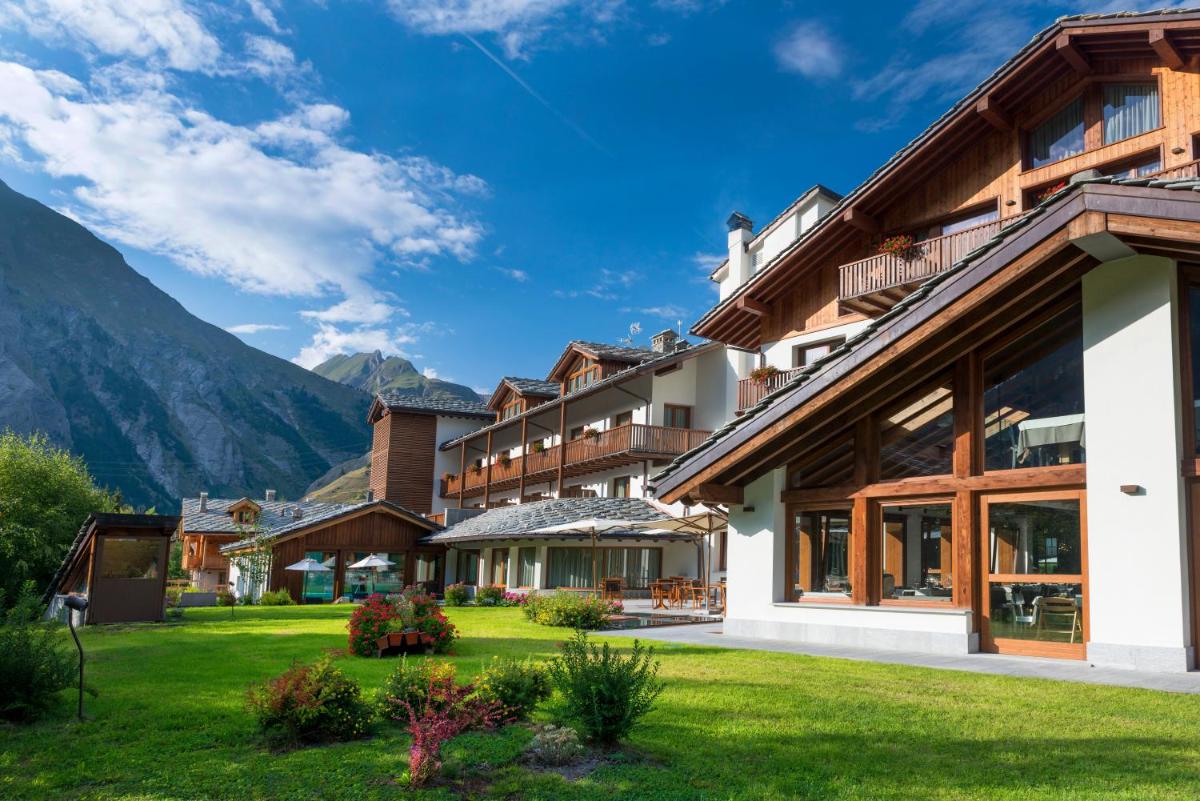 Montana Lodge & Spa, by R Collection Hotels