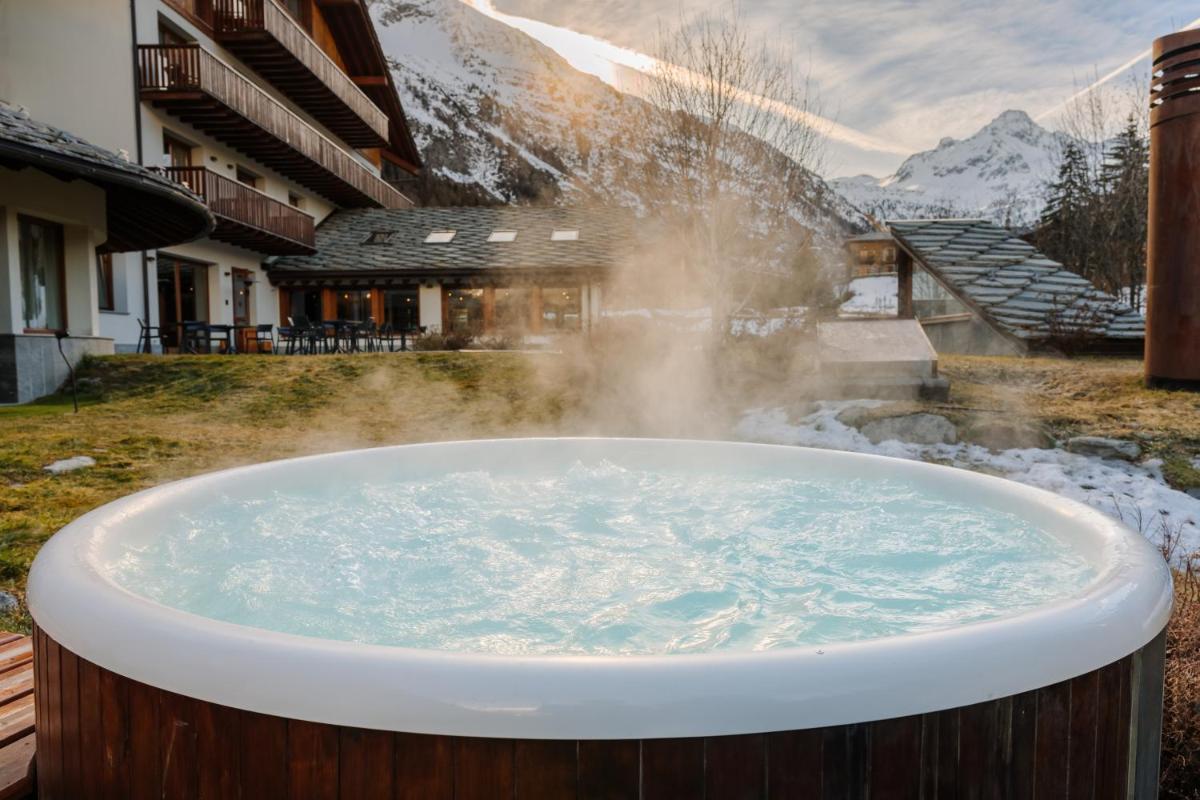 Montana Lodge & Spa, by R Collection Hotels