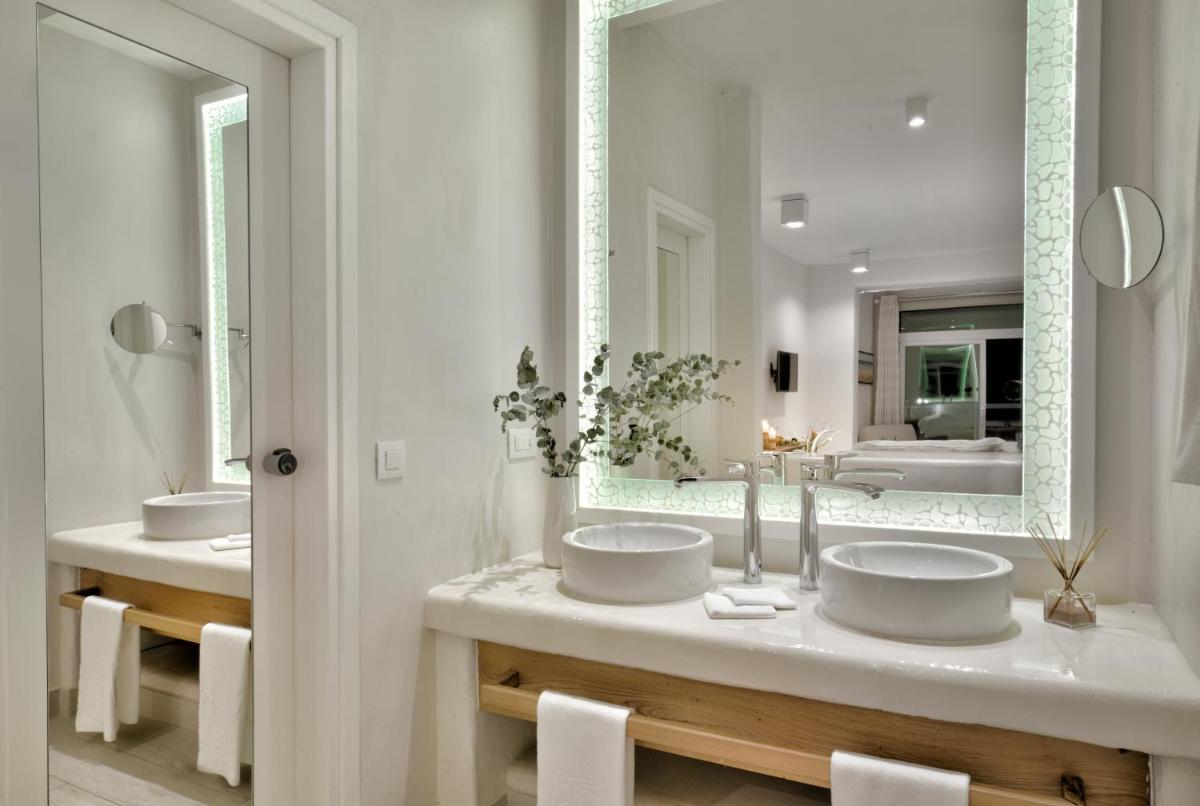 Nissaki Boutique Hotel