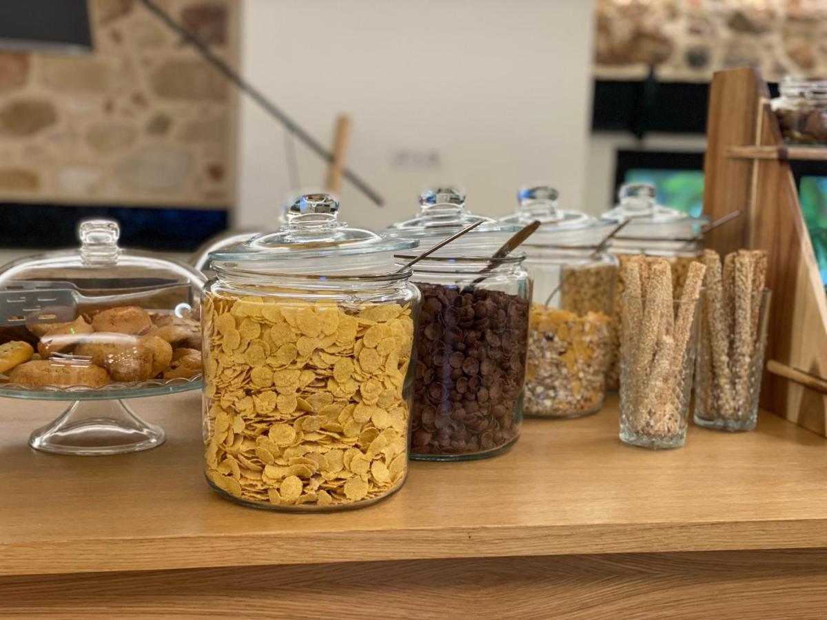 NLH MONASTIRAKI - Neighborhood Lifestyle Hotels