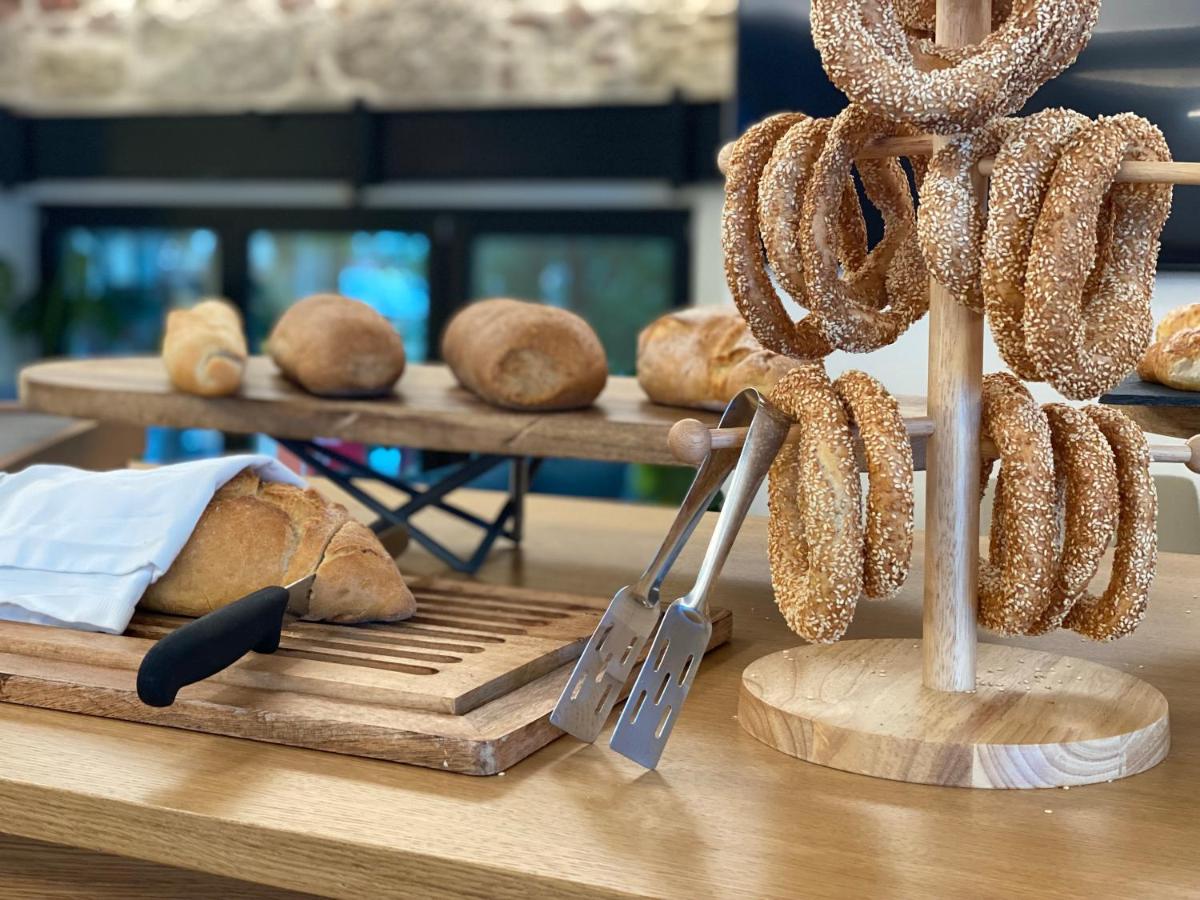 NLH MONASTIRAKI - Neighborhood Lifestyle Hotels