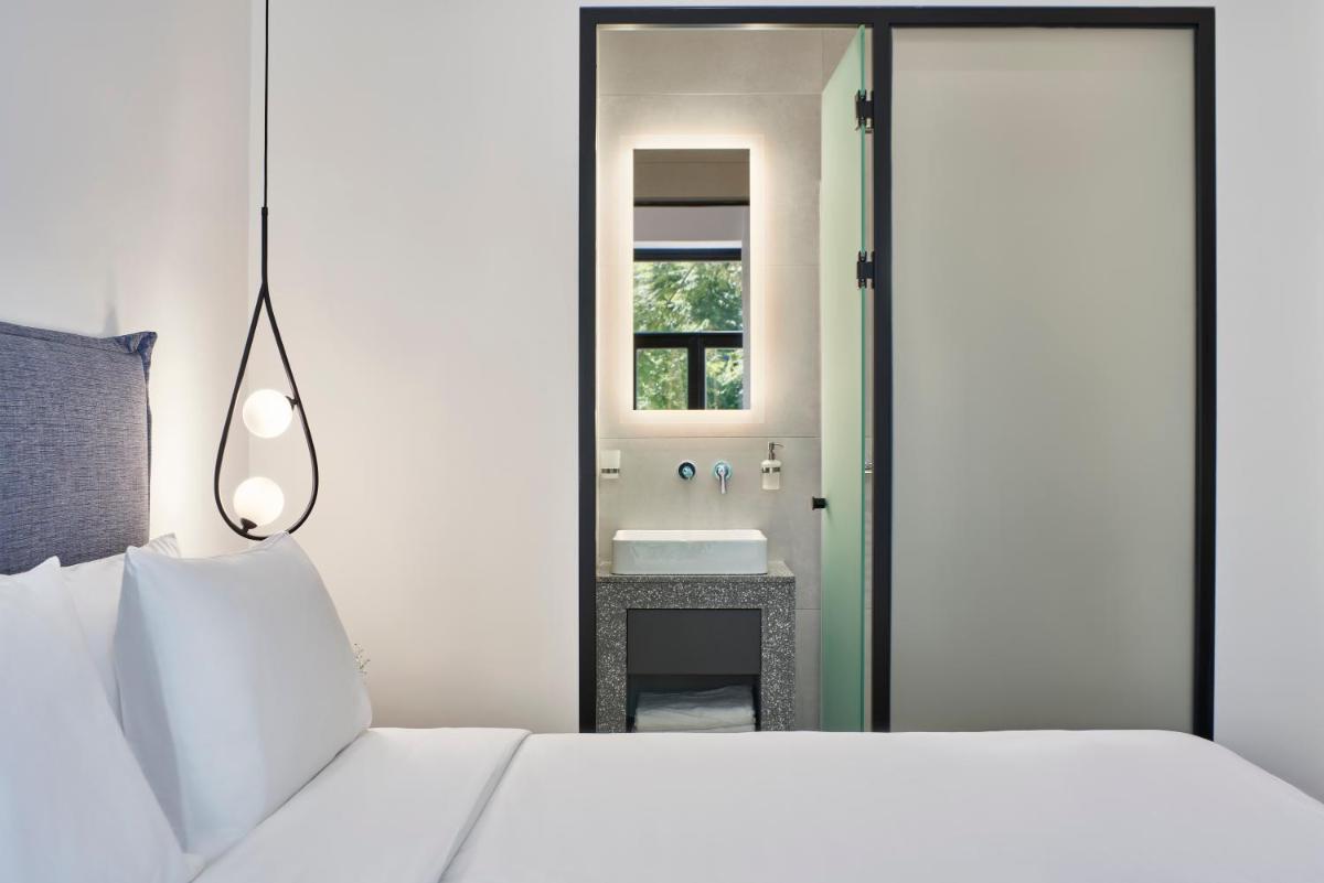 NLH MONASTIRAKI - Neighborhood Lifestyle Hotels